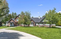224 Foothill Meadows Court, Genoa, NV 89411
