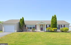 135 MAUREEN Place, DOVER, DE 19901