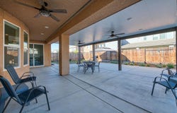 1676 Las Rosas Ave, Clovis, CA 93619