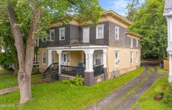 31 Cedar Street, Oneonta, NY 13820