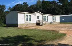 8001 W Topisaw Rd, Summit, MS 39666