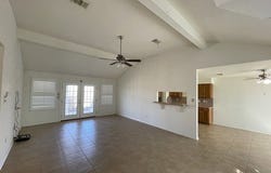740 Country Trl, Pleasanton, TX 78064