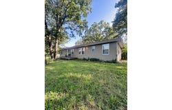 1133 E 318th Road, Flemington, MO 65650