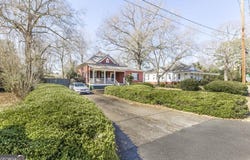 46 S Collins, Reynolds, GA 31076