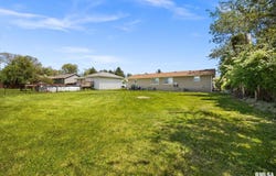 106 ERNEST Street, Washington, IL 61571
