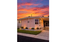 2000 E BAY Drive, LARGO, FL 33771