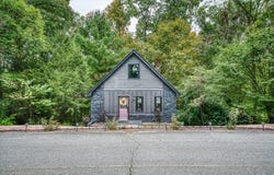 37 River Ln, CROSSVILLE, TN 38555