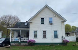 32 Myrtle Street, Springfield, VT 05156