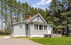 7 North Cloquet Rd, Esko, MN 55733