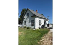 302  N Phillips, Sutton, NE 68979