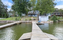 25119 Mcdonald Street, Versailles, MO 65084