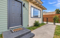 407 NE 2nd Avenue, Visalia, CA 93291