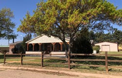 203 N Pine Street, McLean, TX 79057