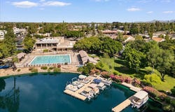5200 S LAKESHORE Drive, Tempe, AZ 85283