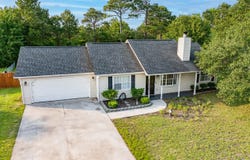 165 Parnell Road, Hubert, NC 28539