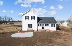 5429 BRODERICK Road, OMRO, WI 54963