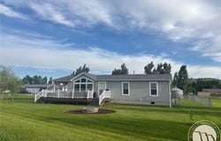 502 7th ST SW, Park City, MT 59063