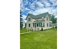 702 1st S Ave, Wheaton, MN 56296