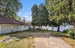10142 Walnut Drive, Three Rivers, MI 49093