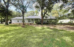 196 HOUSTON DRIVE, Simsboro, LA 71275