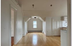 13 Portland St, Lynn, MA 01902