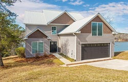 186 LAKE CREEK Dr, Arley, AL 35541