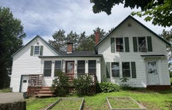 16 N Main Street, Morrill, ME 04952