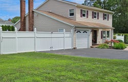 23 Saratoga Avenue, Medford, NY 11763