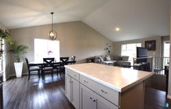 1028 N Mable Cir, Sioux Falls, SD 57103