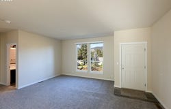 698 HIGHWAY 141, WhiteSalmon, WA 98672