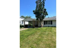 805/807 20Th Ave, Coralville, IA 52241