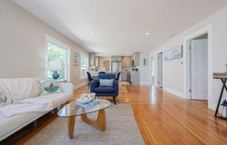 32 Pearl Street, Hyannis, MA 02601