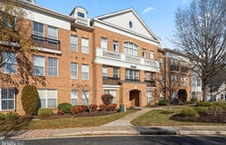 8600 LIBERTY TRL #102, MANASSAS, VA 20110