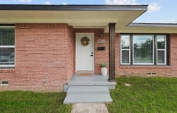 1718 Heather Road, Gainesville, TX 76240