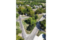 935 E Cooper Street, Van Alstyne, TX 75495