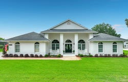 34449 Parkview Ave, Eustis, FL 32736