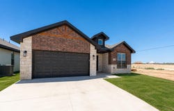5804 Viola Avenue, Lubbock, TX 79407