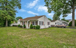 2 Orchid Place, Middlesex, NJ 08846