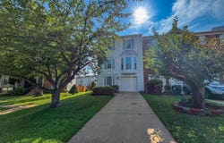 11757 BARROWS LN, WOODBRIDGE, VA 22192
