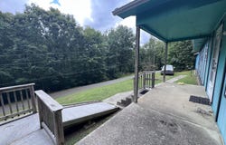 461 Round Ridge Road, Pineville, KY 40977
