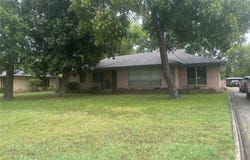 2931 Linfield Road, Dallas, TX 75216