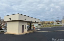 15 W Main Avenue, Taylorsville, NC 28681