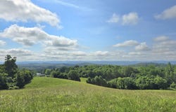 338 County Line Road, Harrogate, TN 37752