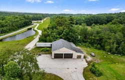 33 Bunker Hill Road, Auburn, NH 03032