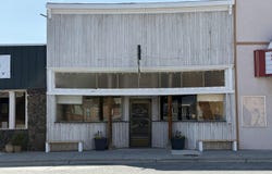 219 Main St, Mackay, ID 83251