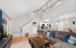 933 Williamsburg Circle, Warwick, RI 02886