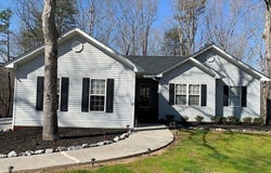 789 N Falling Waters, Demorest, GA 30535