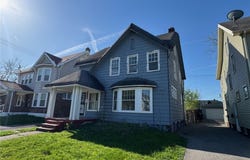 3322 Yorkshire Road, Cleveland Heights, OH 44118