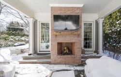 7 Indian Head Road, Riverside, CT 06878