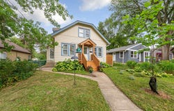 3807 27th Avenue N, Robbinsdale, MN 55422
